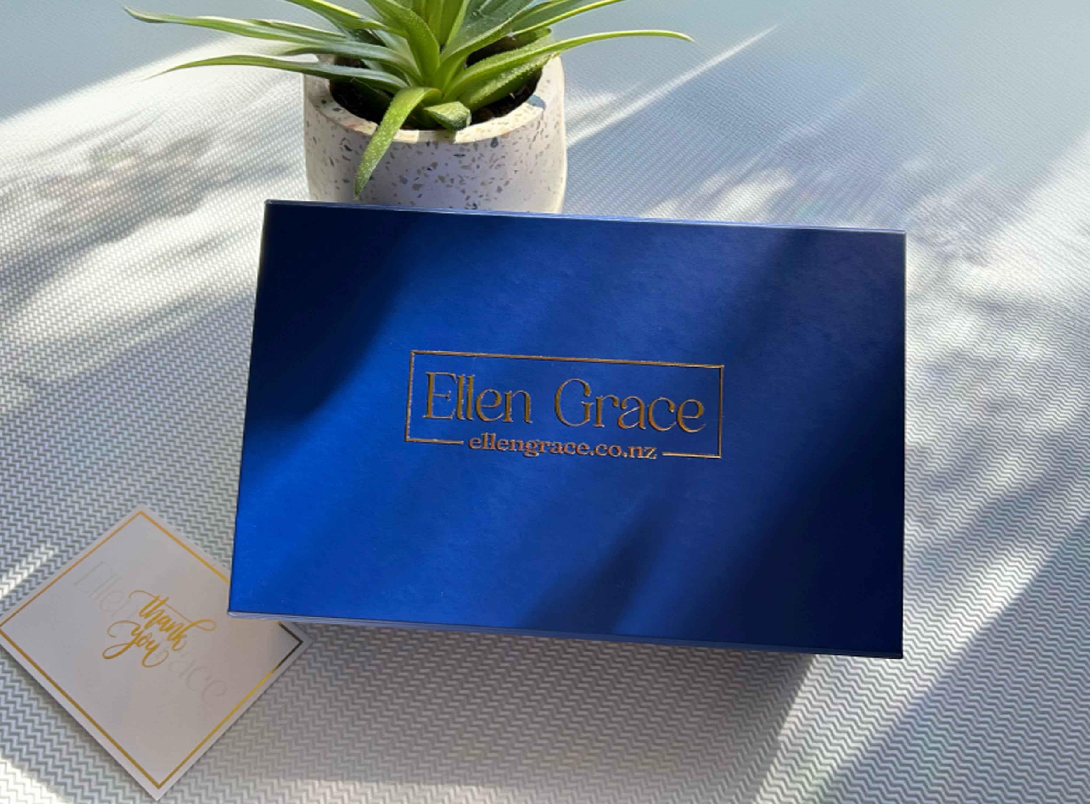 Ellen Grace classic gift box| Navy